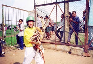 saigon01.jpg (30687 バイト)